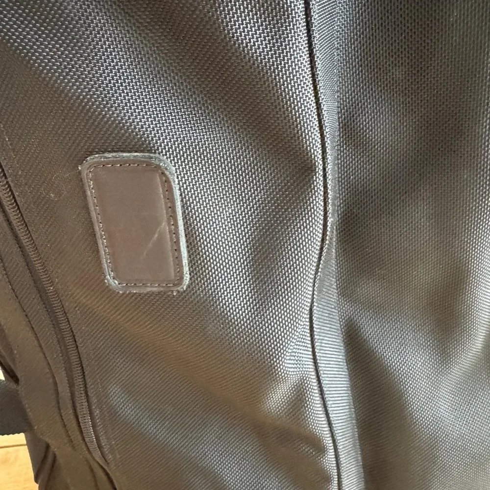 TUMI Black Travel Duffel Bag LIKE NEW